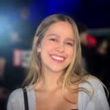 small cropped headshot of Sofia Arend